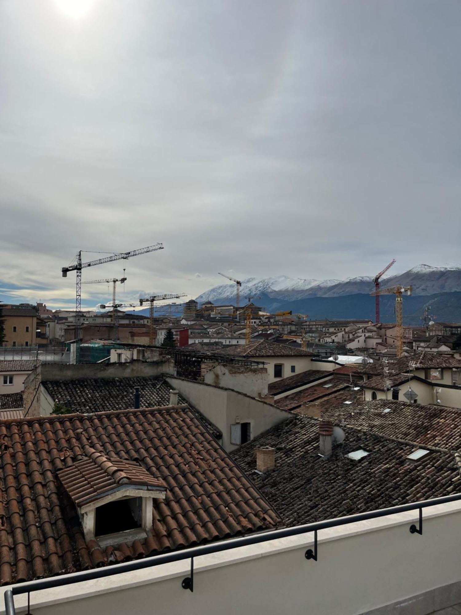 Habita Appartamenti LʼAquila Eksteriør bilde
